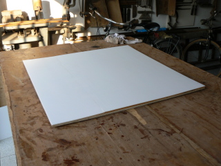 The roof of the wooden webcam server case, made of two sheets of white plastic glued on the top of a thin wooden sheet