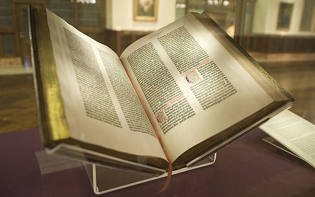 By NYC Wanderer (Kevin Eng) - originally posted to Flickr as Gutenberg Bible, CC BY-SA 2.0, https://commons.wikimedia.org/w/index.php?curid=9914015